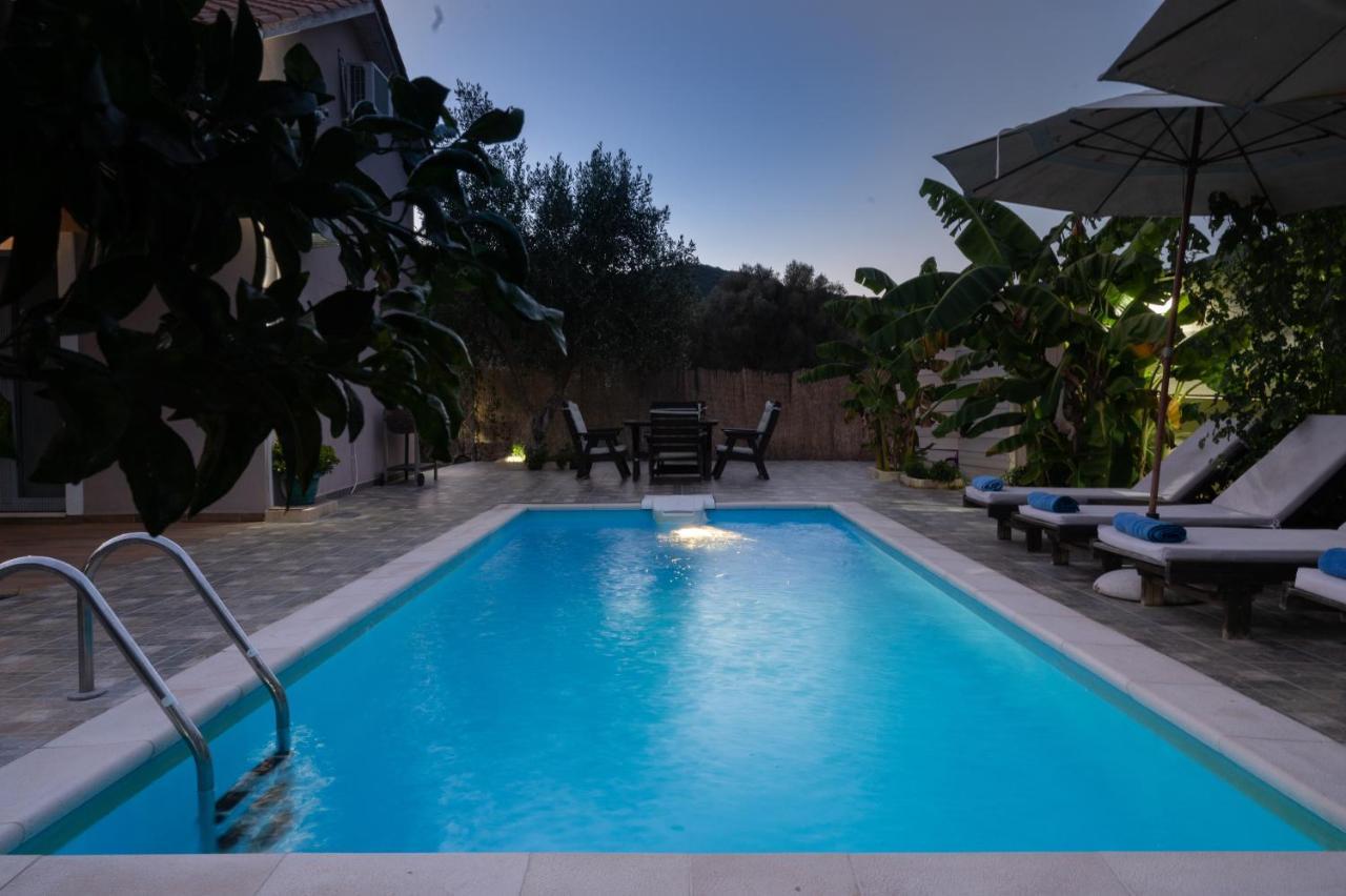 Villa Rigilis Нидри Экстерьер фото